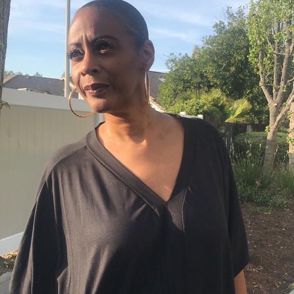 Black 2piece short set - Picture 2 of 4